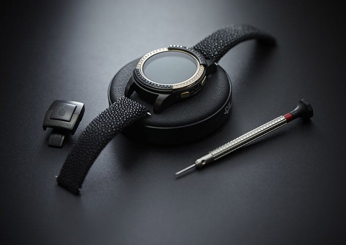 Baselworld-Samsung-Gear-S2-Tizen-Smartwatch-3