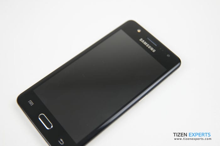 Samsung-Z4-Hands-On-Tizen-Experts-Stock-11