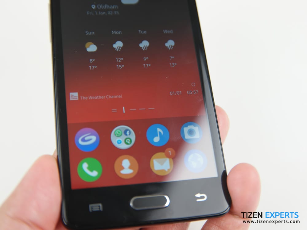 Samsung-Z4-Hands-On-Tizen-Experts-Stock