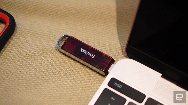 SanDisk-reveals-the-world-smallest-1TB-USB-C-flash-drive