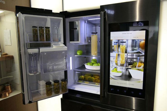 tweet lg smart fridge